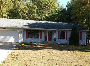 10327 Peaceful Dr, Demotte, IN 46310