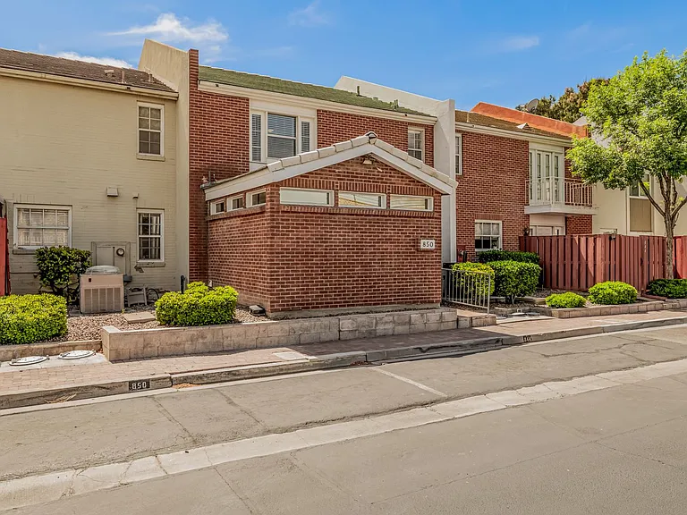850 Tam O Shanter — Photo 34