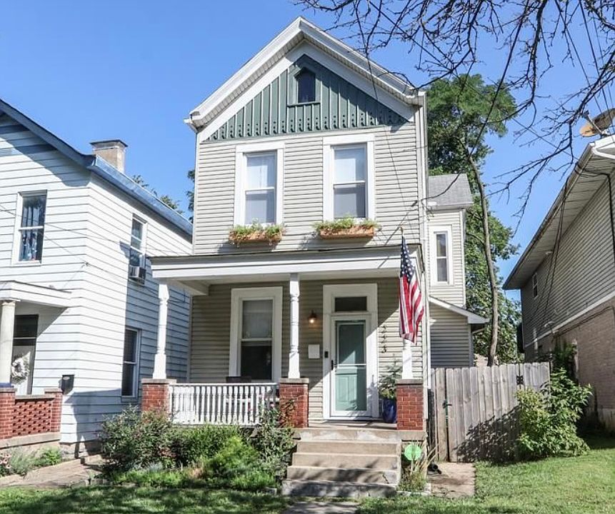 1st image of 223 Congress Ave