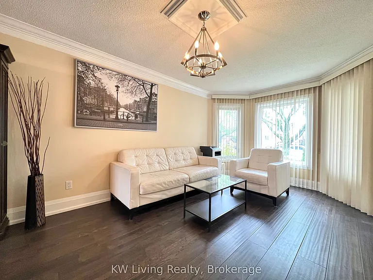128 Palomino Dr — Photo 3