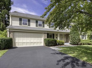 9705 Eclipse Pl, Montgomery Village, MD 20886