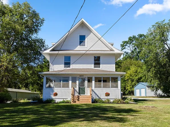 4400 NW 6th Dr, Des Moines, IA 50313