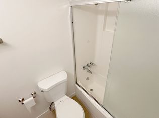 2435 Haste St APT 4A, Berkeley, CA 94704