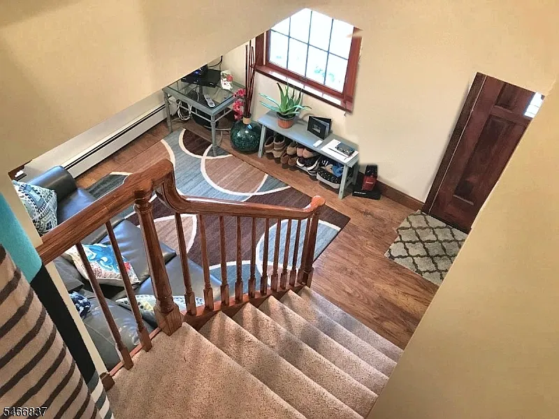 1 bed, 1.0 bath, $1,950 — Photo 2