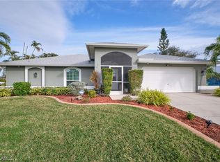 3733 SE 3rd Ave, Cape Coral, FL 33904