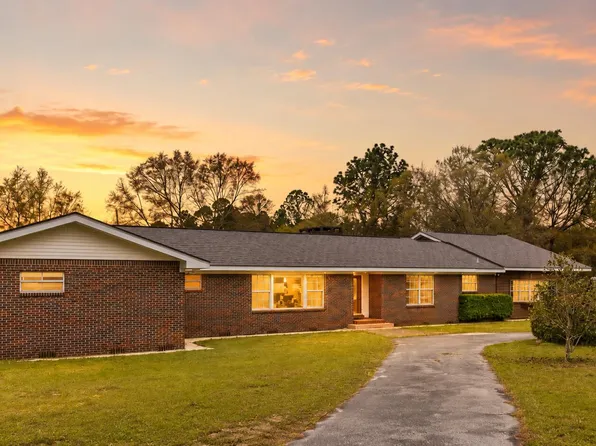 6475 Garden City Rd, Crestview, FL 32539