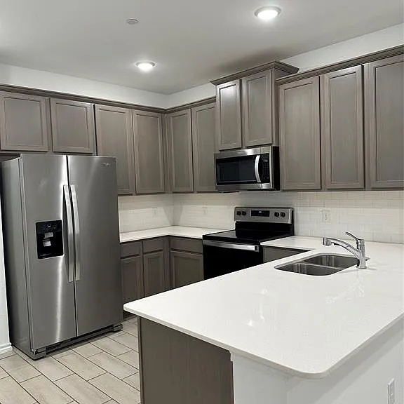 3004 Baneberry Ln #43 — Photo 16
