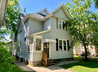 1516 Adams St NE #1, Minneapolis, MN 55413