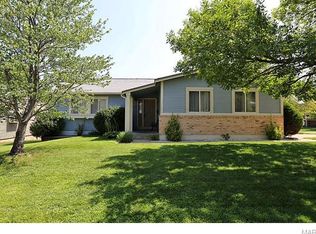 1720 Lynncove Ln, Saint Charles, MO