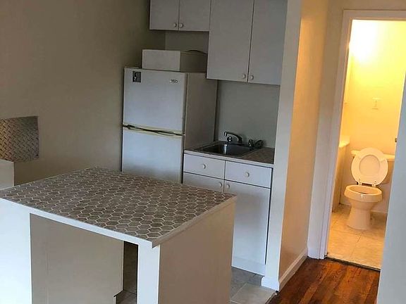 2nd image of 339 E 9th St #3CW