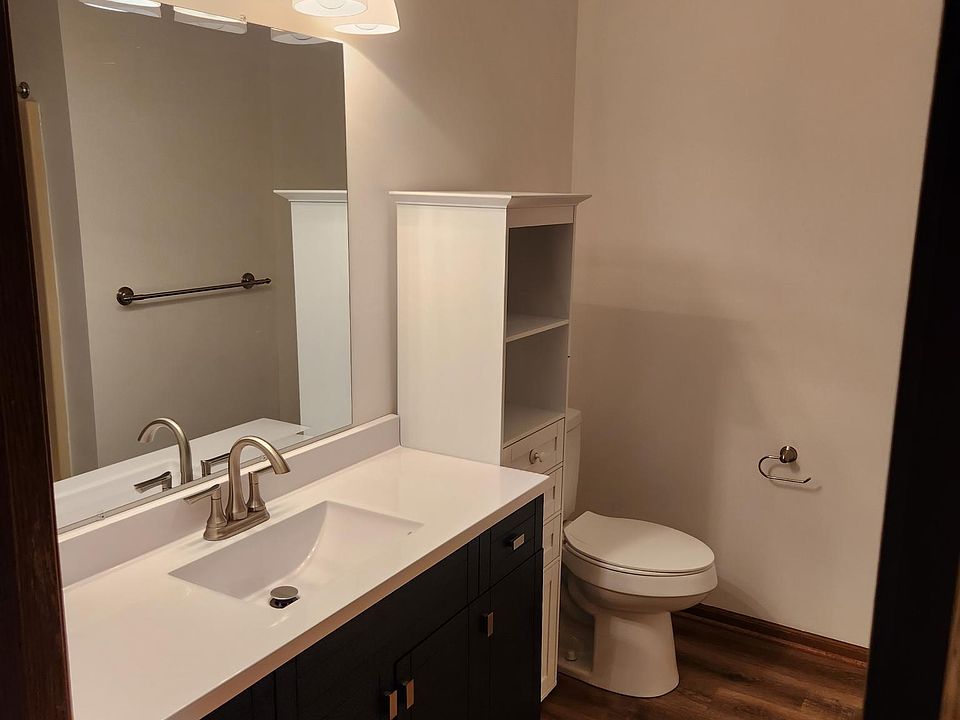 1st image of 465 Plum Creek Ct