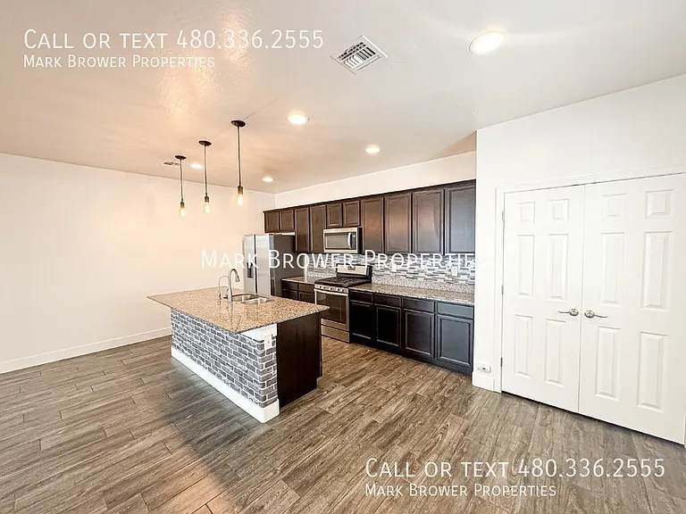 249 N Sandal — Photo 8