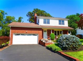64 Mildred Ter, Clark, NJ 07066