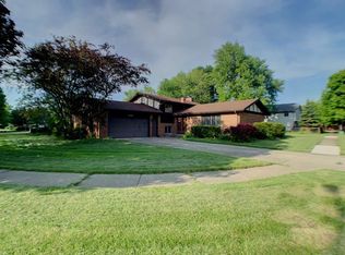2437 Sorrento Dr, Schererville, IN