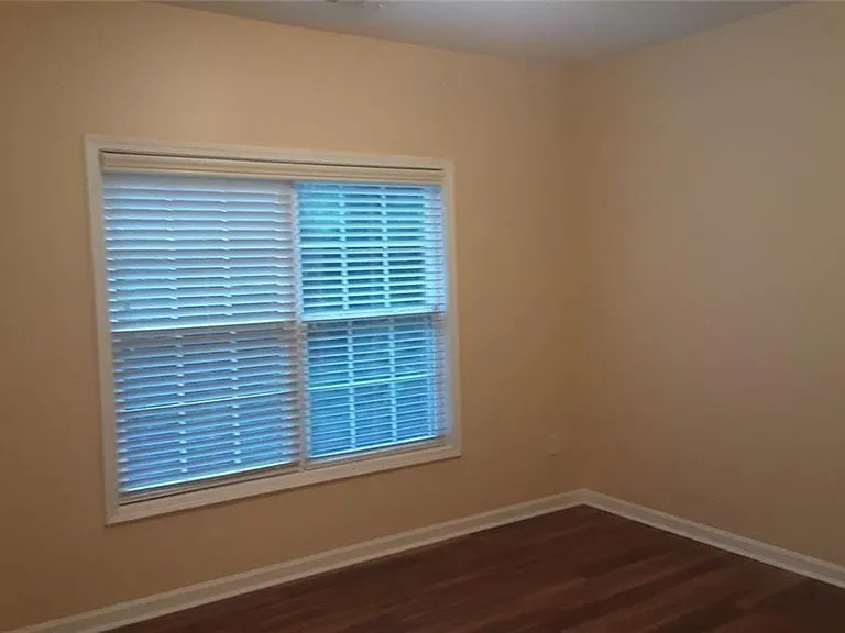2532 Lois Ct — Photo 47