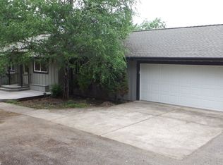 1989 Ridge Water Dr, Sutherlin, OR 97479