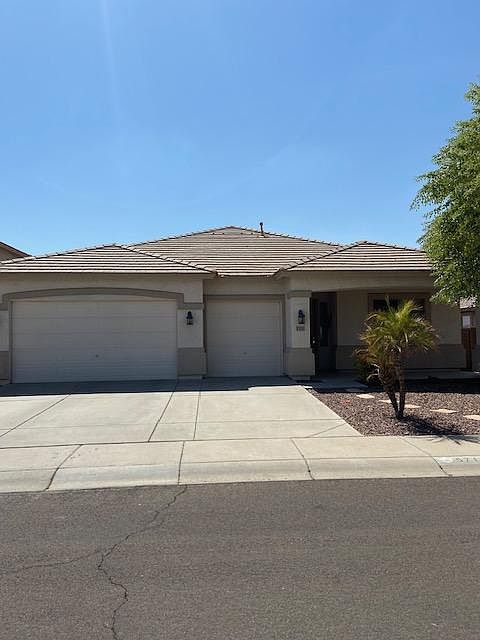 1st image of 5714 N Laguna Dr