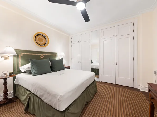 41 5th Avenue image 9 of 16