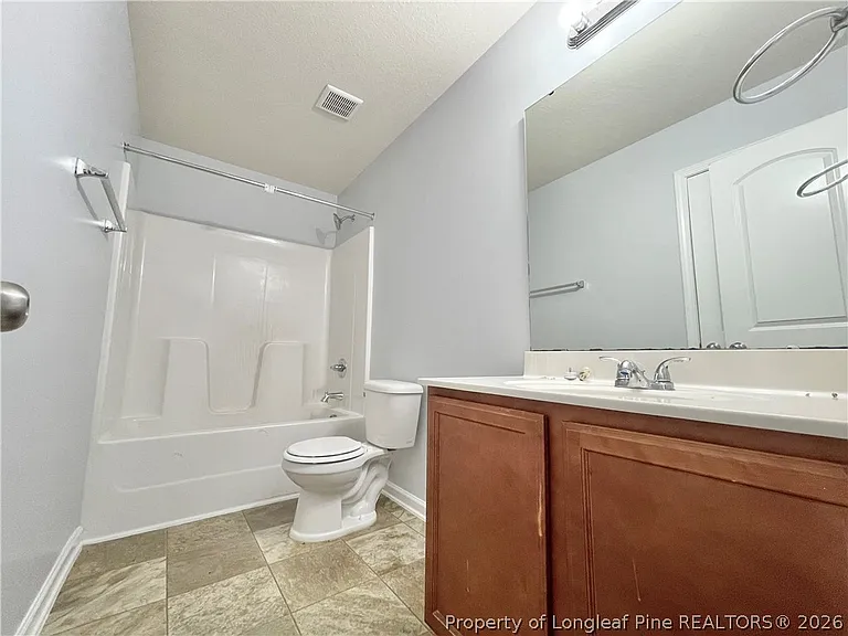 92 Hallow Oak St — Photo 8