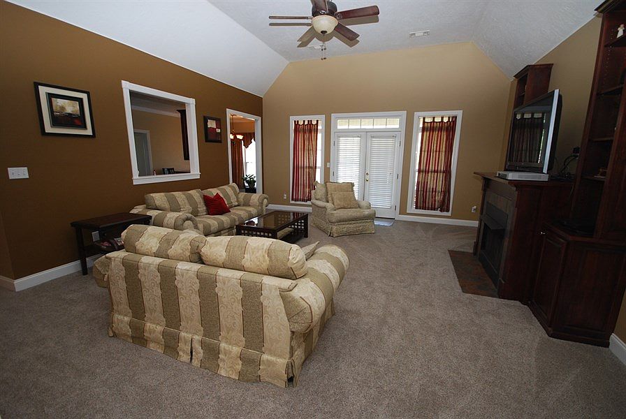 643 Blackmon Rd, Medina, TN 38355 Zillow