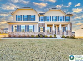 2890 Hawk Valley Ct, Center Valley, PA