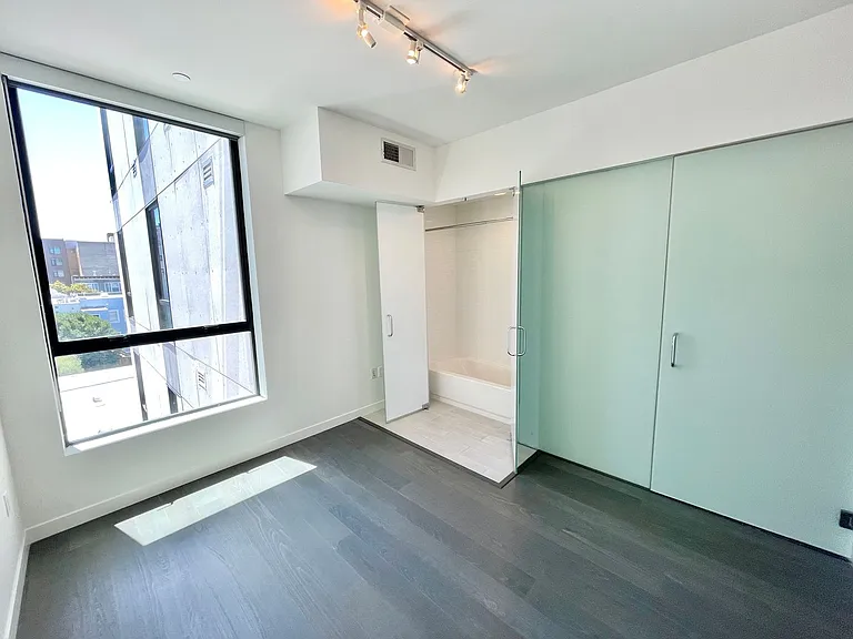 1515 15th St #407 — Photo 9