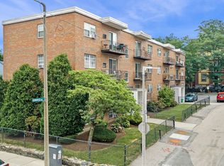 Robinwood Condominium Trust, Jamaica Plain, MA 02130
