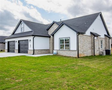 841 Round Top St, Prairie Grove, AR, 72753