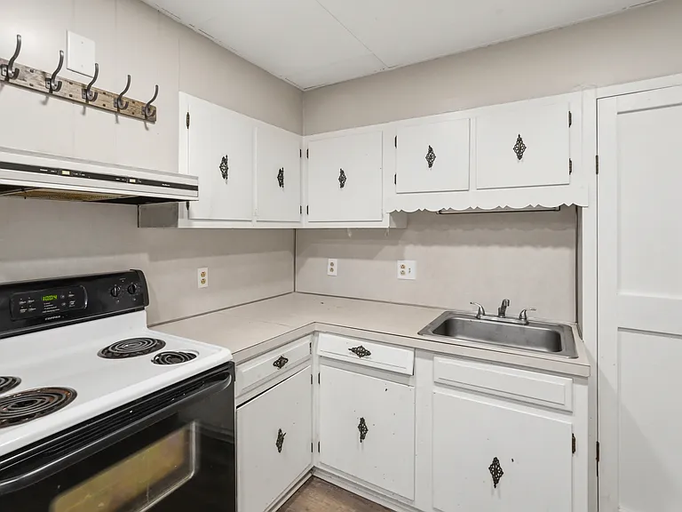 5 Centennial St #2A — Photo 3