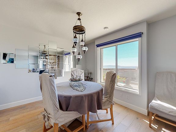 3rd image of 3200 La Rotonda Dr Unit 402