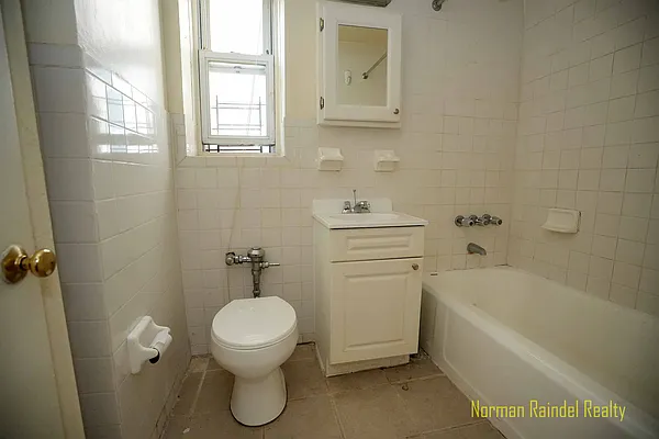 Rented by Norman Raindel, LREB | media 61