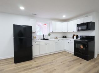 1148 S 29th St APT 2, Omaha, NE 68105