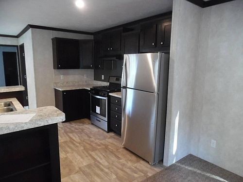 2nd image of 2903 Greentree St