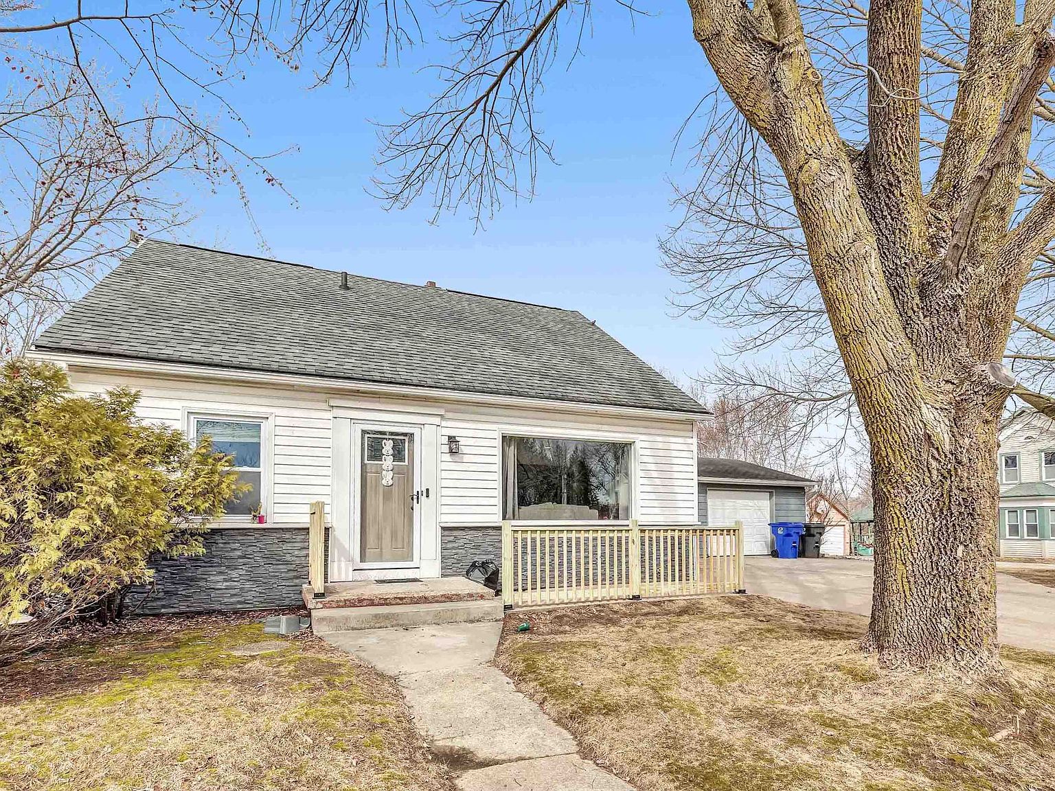 305 N Cecil St, Bonduel, WI 54107 Zillow