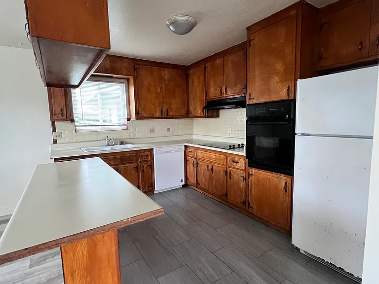 9031 Hillside St #A — Photo 13