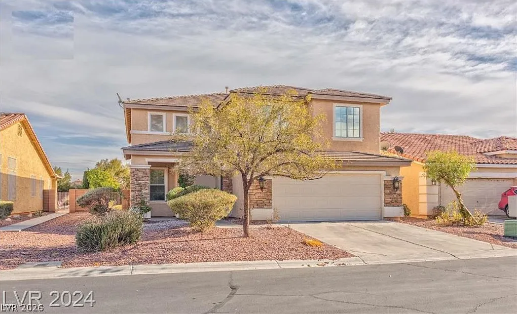 4 bed, 3.0 bath, 2678 sqft, $3,945 — Photo 1