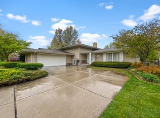 9134 White Oak Ave, Munster, IN 46321