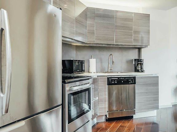 3rd image of 40 N 4th St #13LY