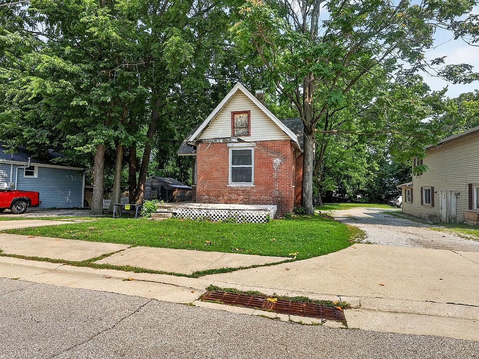 1st image of 510 E Chestnut St