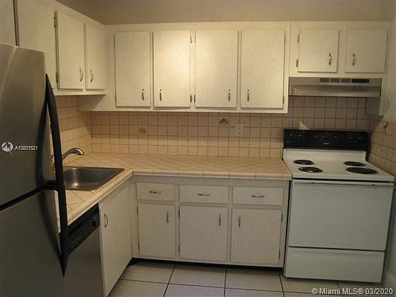5th image of 7830 Camino Real #K305