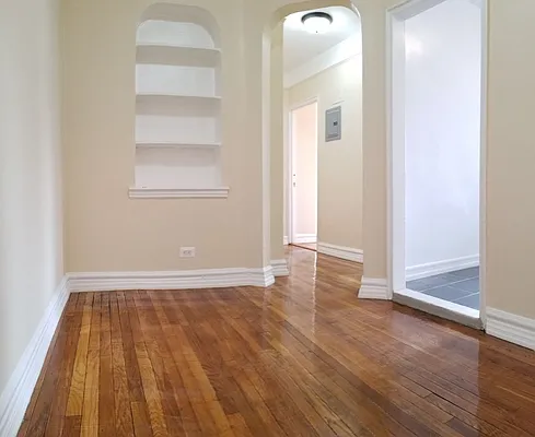 Rented by Zjama Realty Corp | media 14