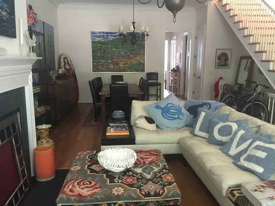 Living room to dining room