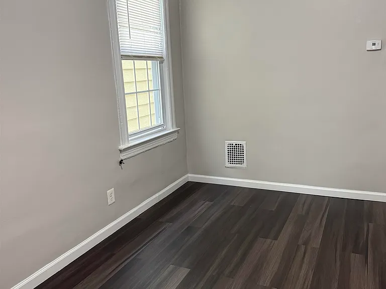 631 Garfield Ave #2 — Photo 11