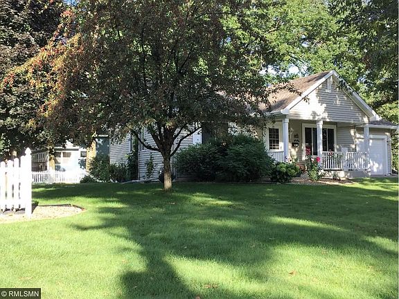 3rd image of 501 Wood St N