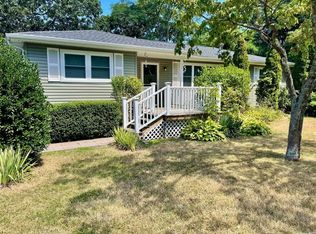 11 Boonar St, Mastic, NY 11950