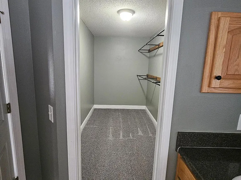 2202 Hagood Loop — Photo 29