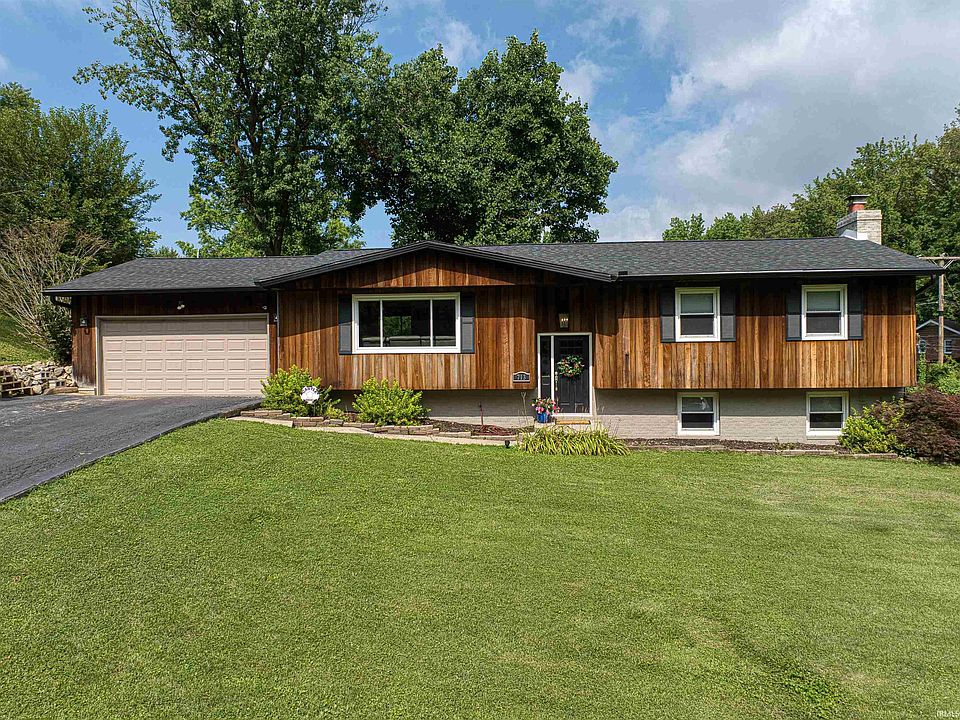 1st image of 713 Carole Pl