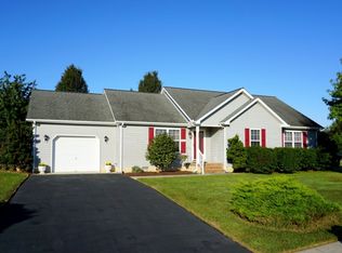 181 Sammon Dr, Clayton, DE 19938