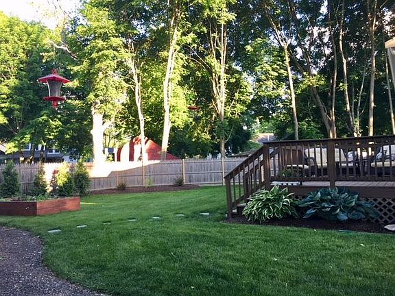 Quiet private back yard