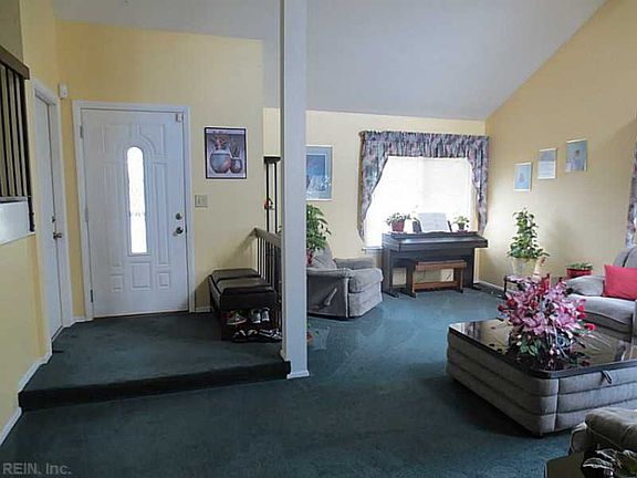 2nd image of 4401 Lindenwood Ct